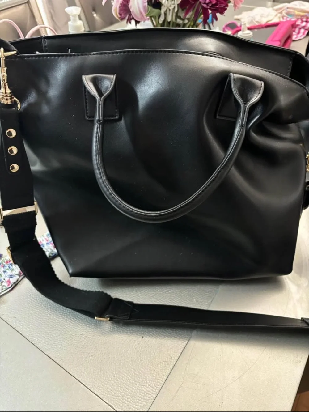 Jujube Diaper Tote bag w/ clutch!